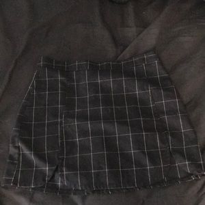 Brandy Melville mini skirt